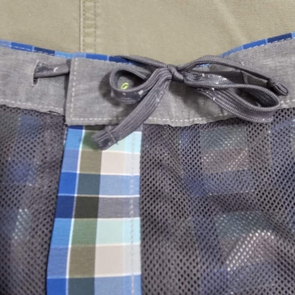 Tommy Bahama Island Cargo Cayman Lanai Plaid Swim Shorts Sz 3XLB Trunks - Picture 10 of 10